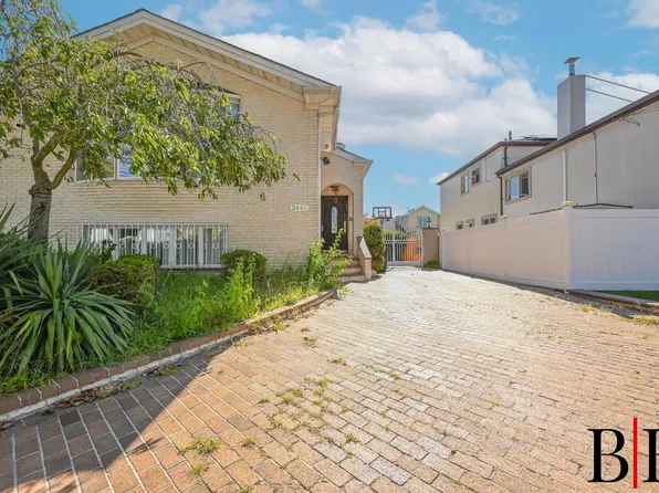 2445 East 65th Street image 3 of 30