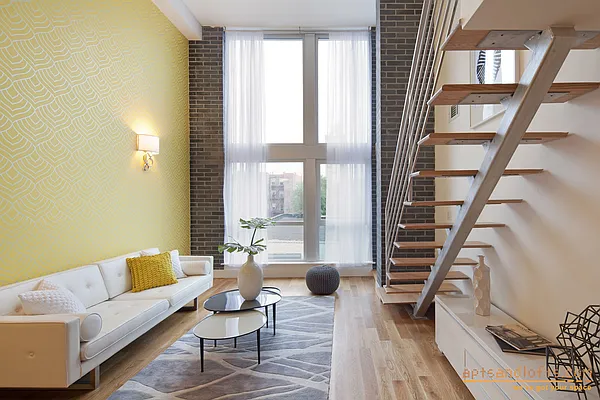 Rented by aptsandlofts.com | media 2