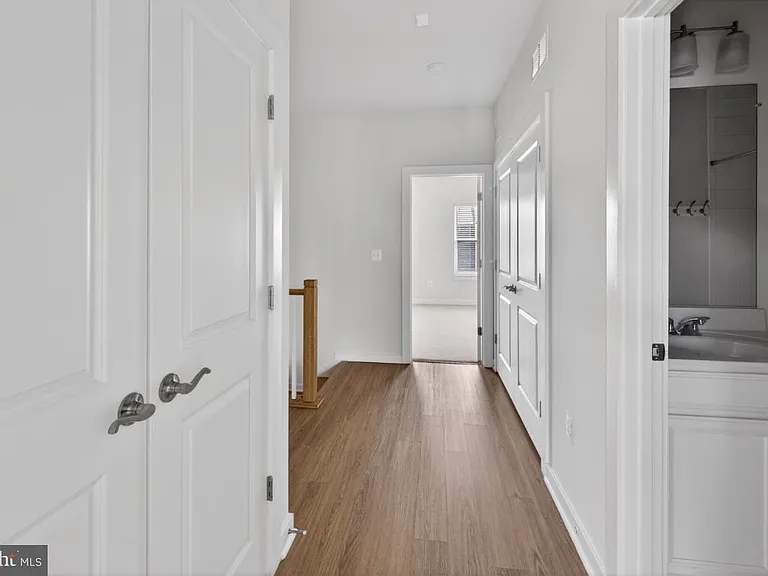 1601 Grove Chestnut Rd — Photo 31