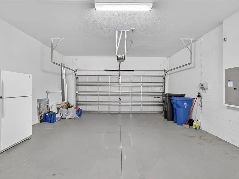 11716 Navajo Sandstone St — Photo 45
