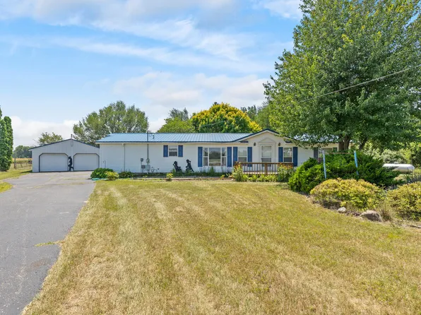 3839 Belding Rd, Belding, MI 48809