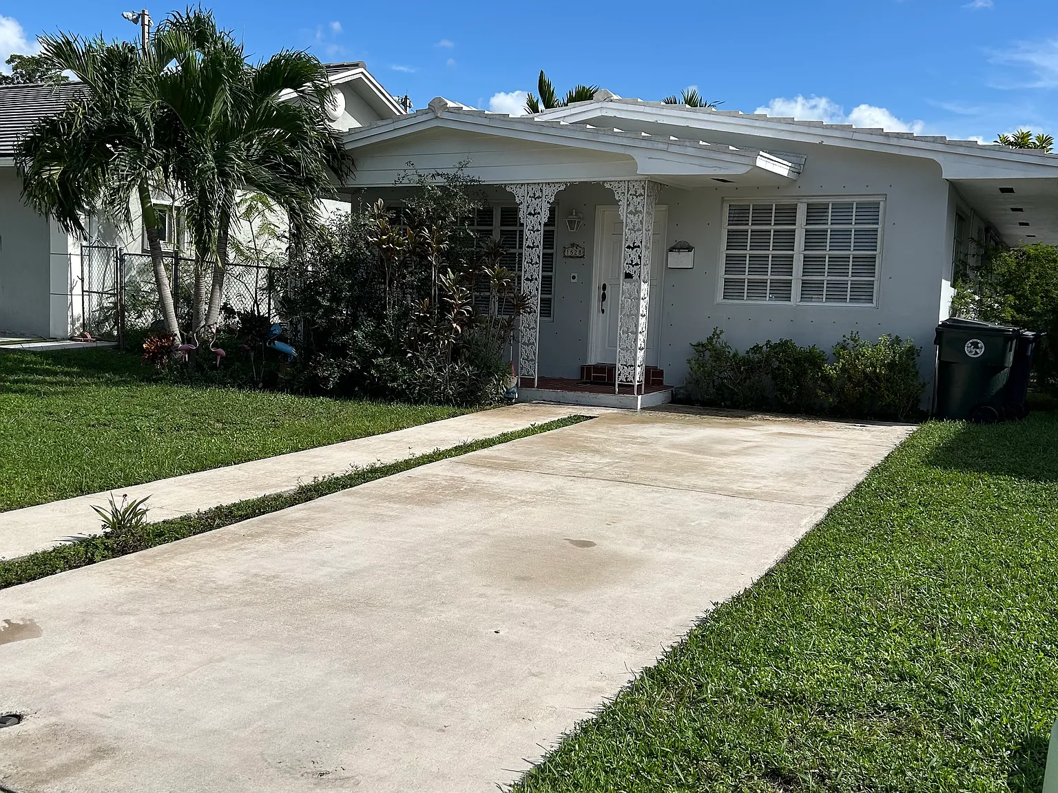 2 bed, 1080 sqft, $2,950 — Photo 1
