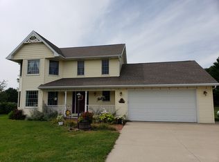 E7700 Puuri Rd, Fremont, WI 54940