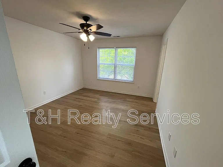 14952 Oak Rd — Photo 13