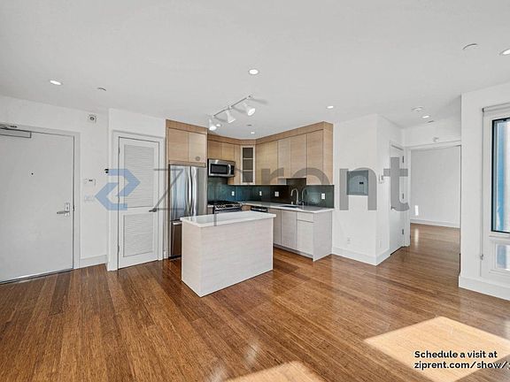 4th image of 537 Natoma St #301