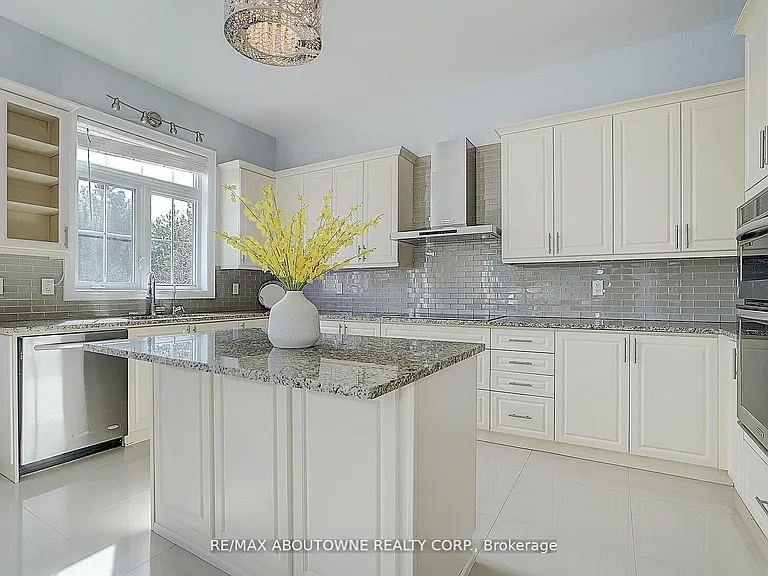 16 Gracedale Dr — Photo 17