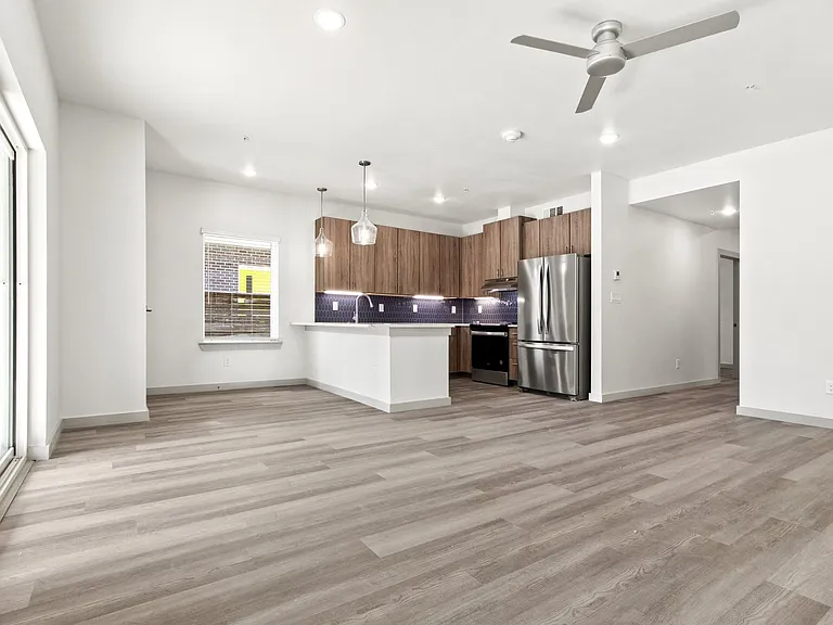 3141 Waits Ave — Photo 10