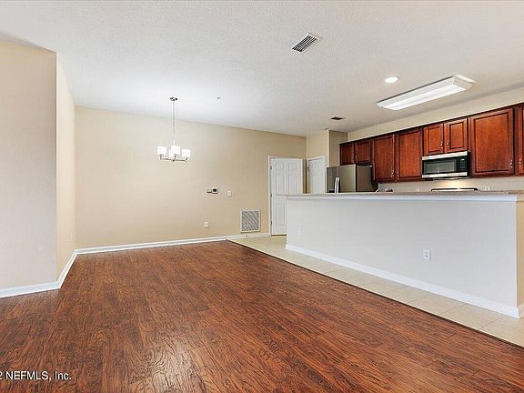 5th image of 11251 Campfield Dr Unit 4404