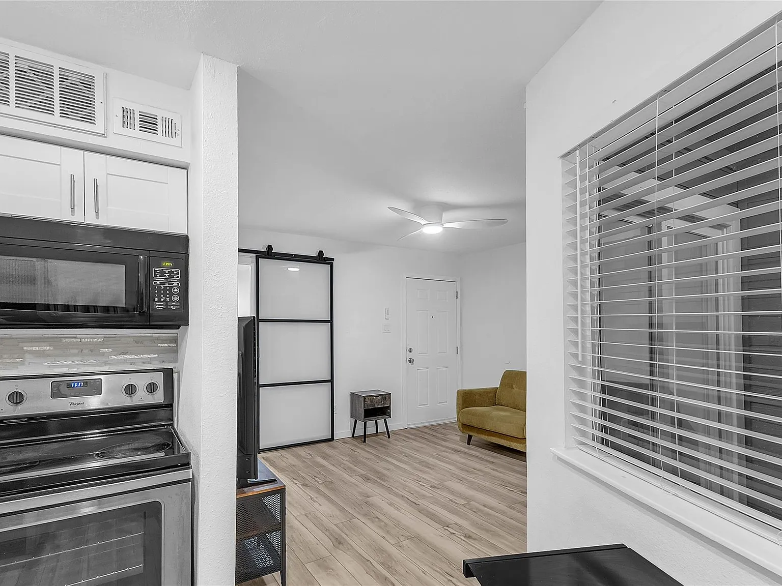 1 bed, 1.0 bath, 378 sqft, $750 — Photo 3