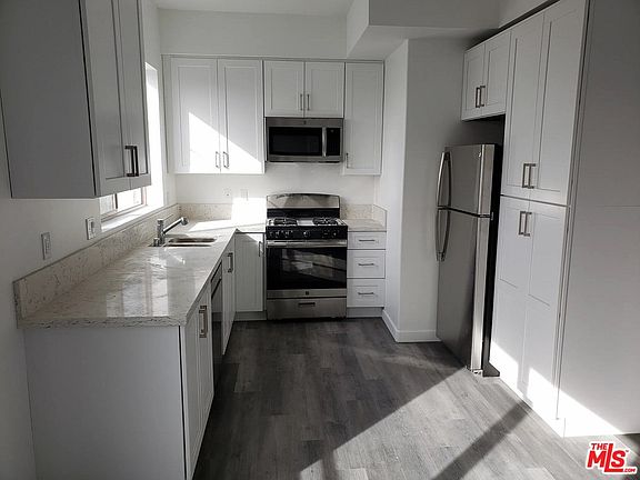 5th image of 2701 James M Wood Blvd #203