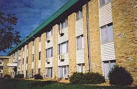 1st image of 208 Hoyt Ave W APT 103