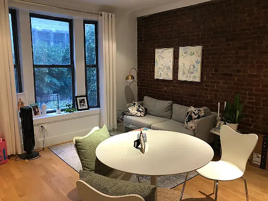 Rented by Compass | media 5