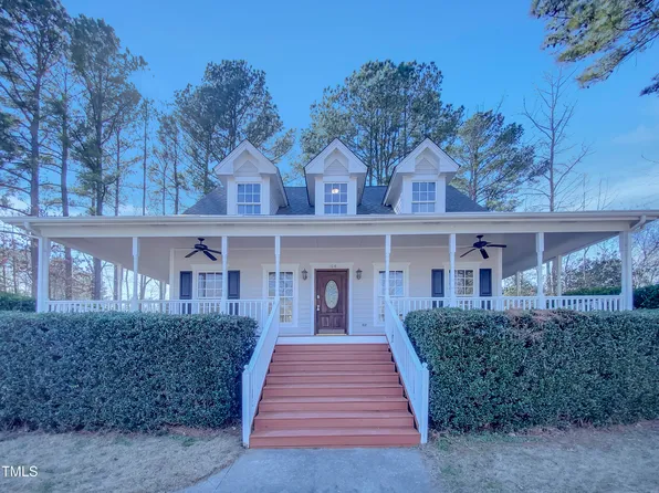 104 Walnut Creek Dr, Clayton, NC 27520