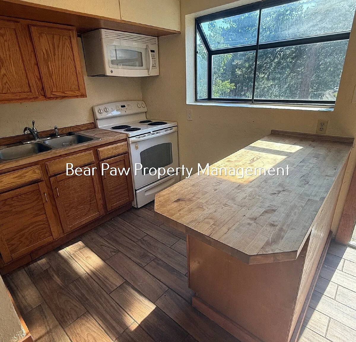 1 bed, 1.0 bath, $1,800 — Photo 4
