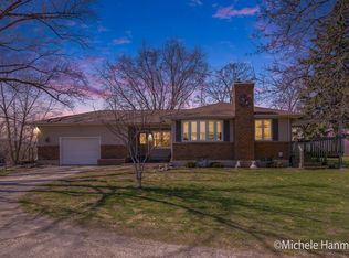 4468 21 Mile Rd, Kent City, MI 49330