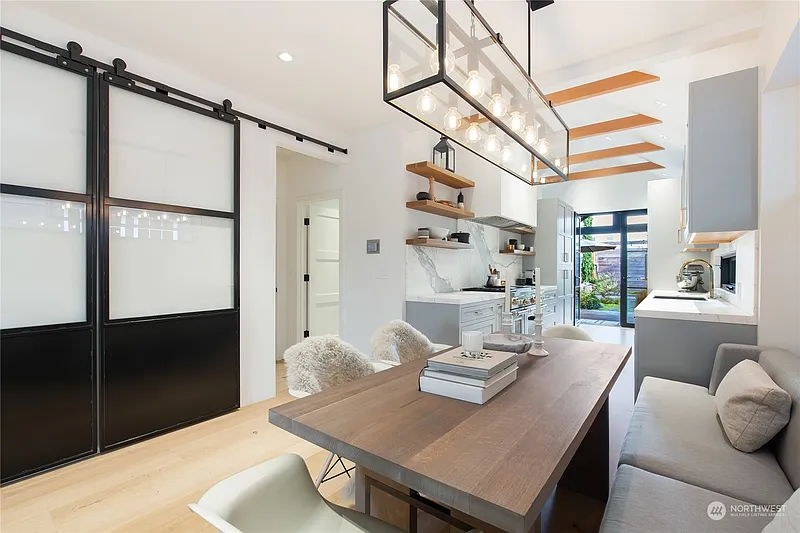 Thumbnail 14