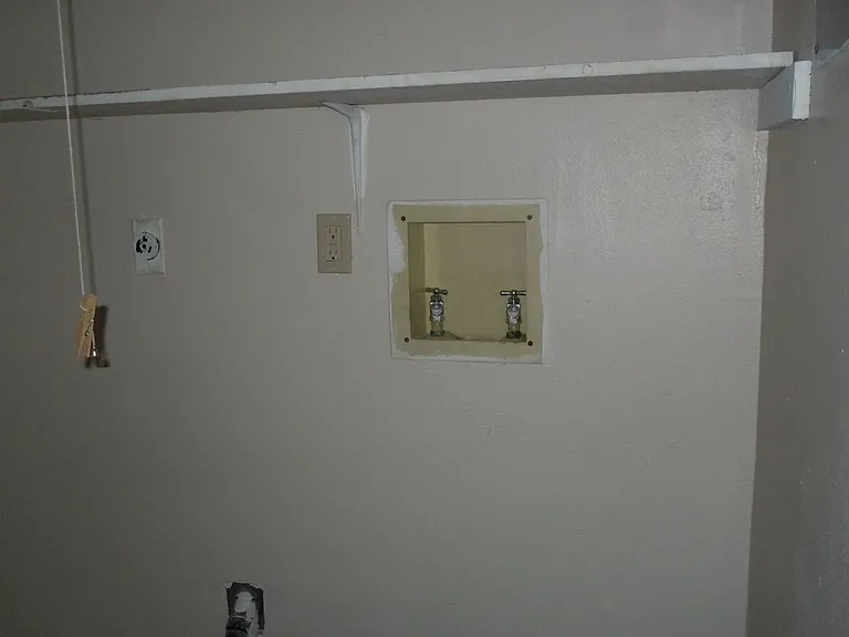 803 N Morrison St — Photo 9