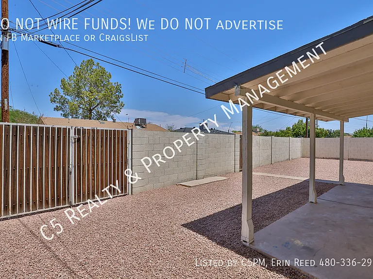 1418 W 7th Pl — Photo 4