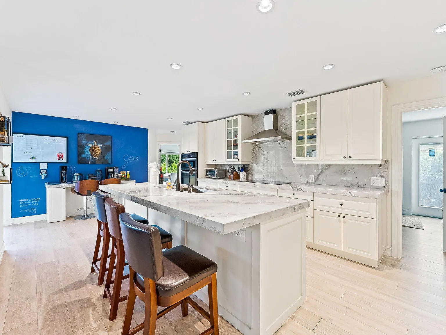 9992 Treasure Cay Ln — Photo 3