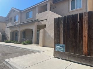 6120 Royal Coach Circle - Downstairs Apartment, Bakersfield, CA 93306