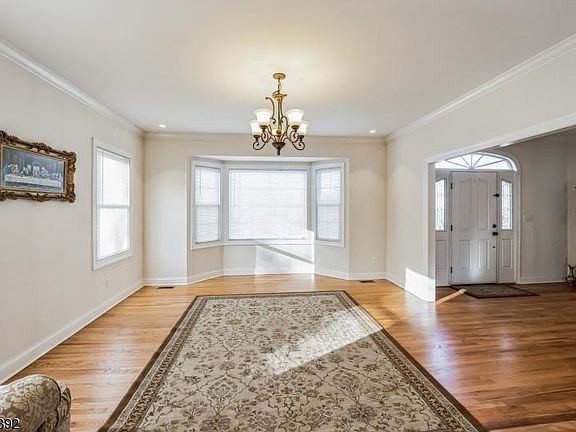 3rd image of 312 Harris Ave