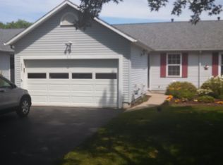 503 Clouds View Cir, Camillus, NY 13031