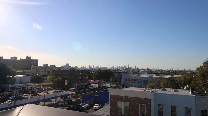 Rented by Delmark Realty LLC | media 41