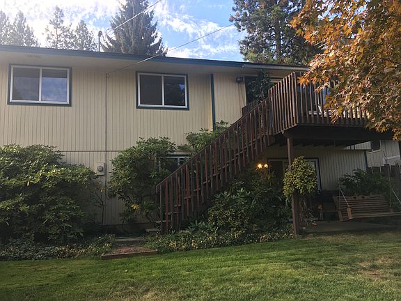 Back deck faces north 