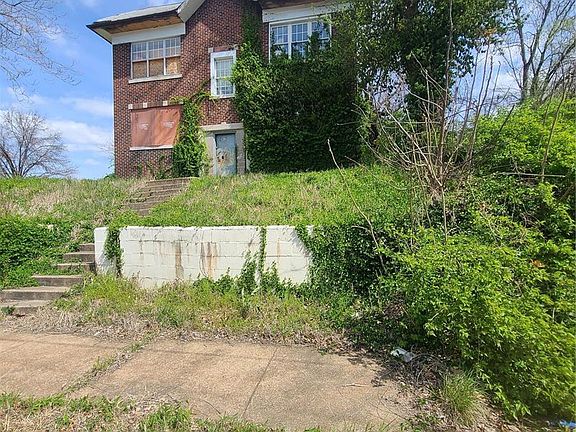 2nd image of 5963 Plymouth Ave