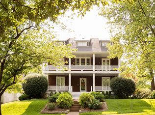 469 N Hanley Rd, Saint Louis, MO 63130