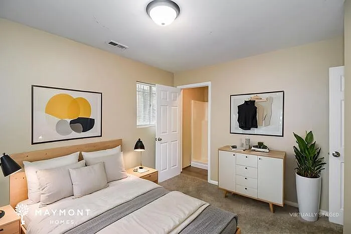 624 Robert E Lee Pkwy — Photo 10