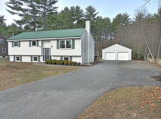 113 Waterboro Rd, Hollis Center, ME 04042