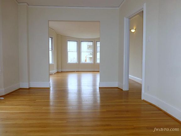 5th image of 2201 Pacific Ave APT 301