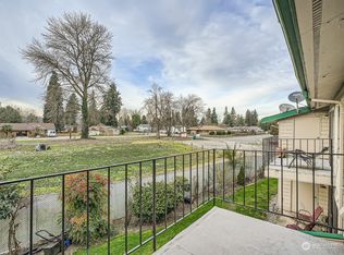 1102 8th St NE APT 23, Auburn, WA