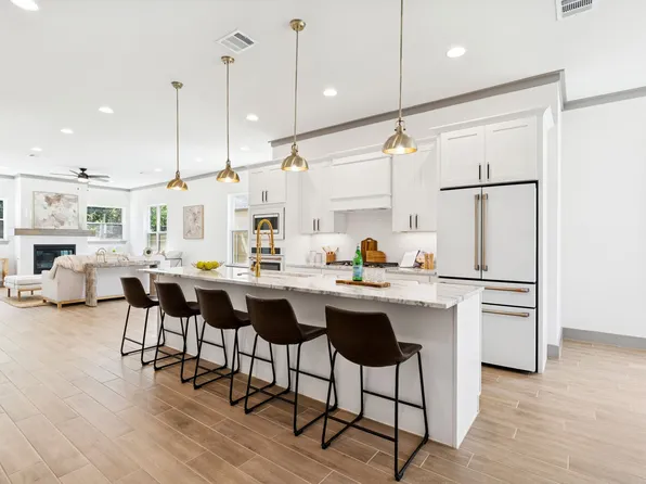 840 Northwood Rd, Fort Worth, TX 76107