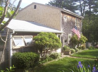 6 Leisure Ln, Wareham, MA 02571
