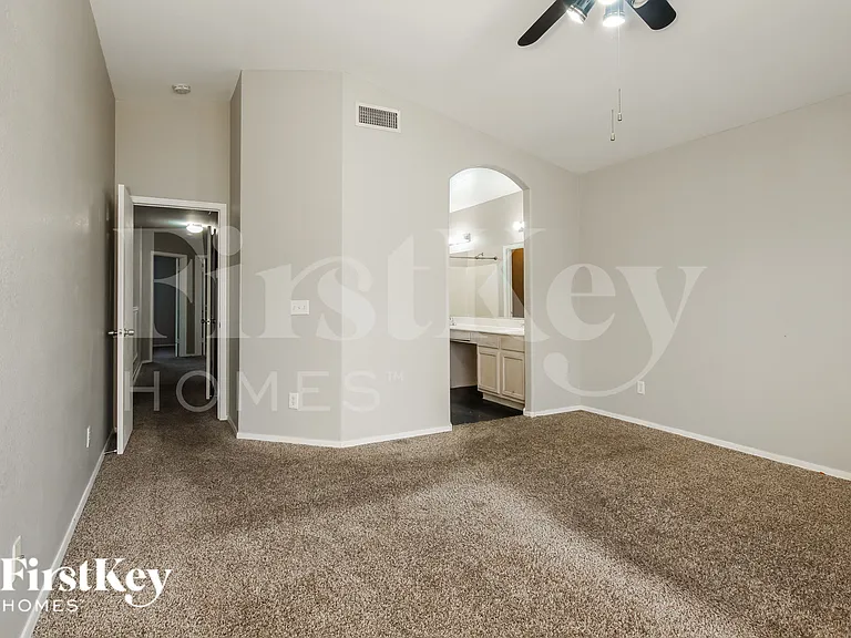 7570 W Comet Ave — Photo 12