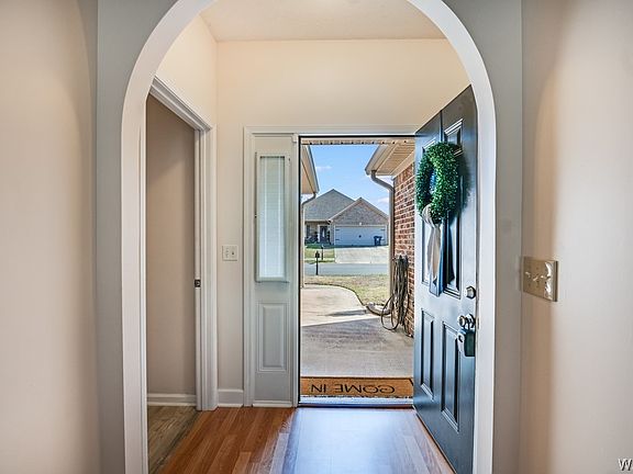 4th image of 13834 Highland Pointe Dr