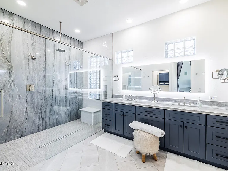 7020 E Mighty Saguaro Way — Photo 24