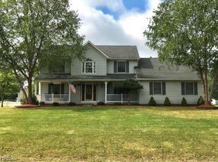 3064 Northview Rd, Uniontown, OH 44685