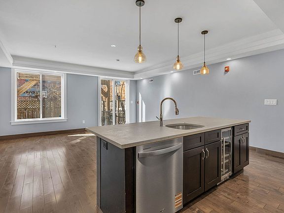 5th image of 1512 Frankford Ave APT 1