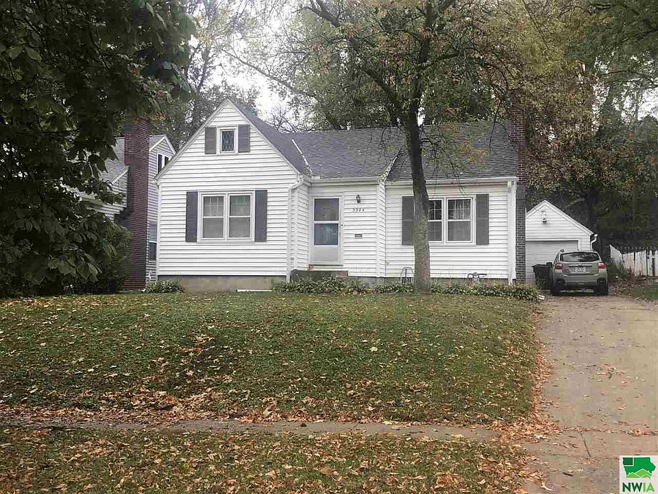 1st image of 3228 Grandview Blvd
