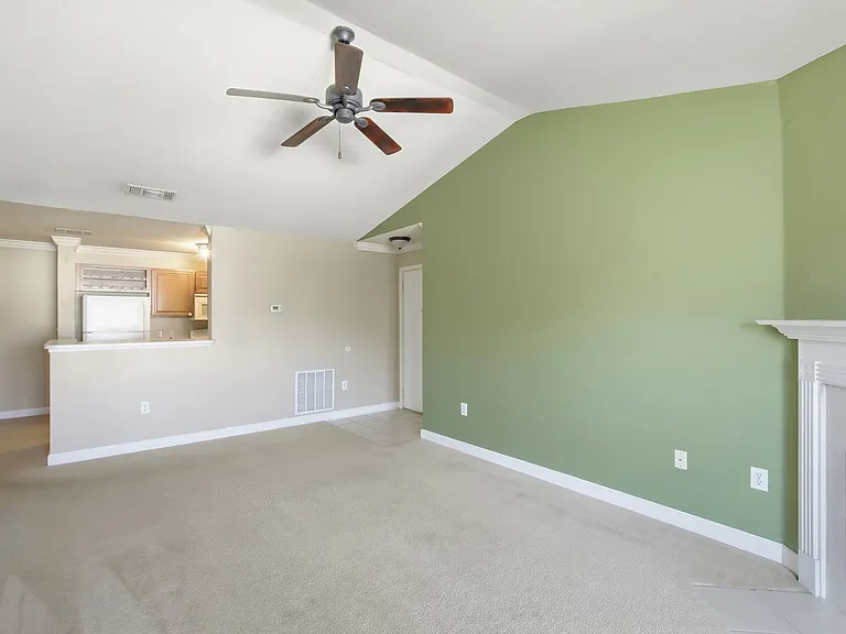 18318 Bridle Club Dr — Photo 9