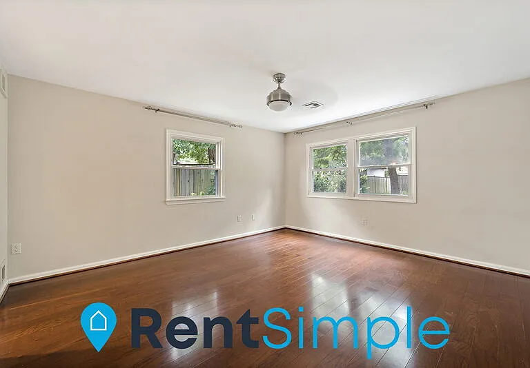 618 S Barton St — Photo 27