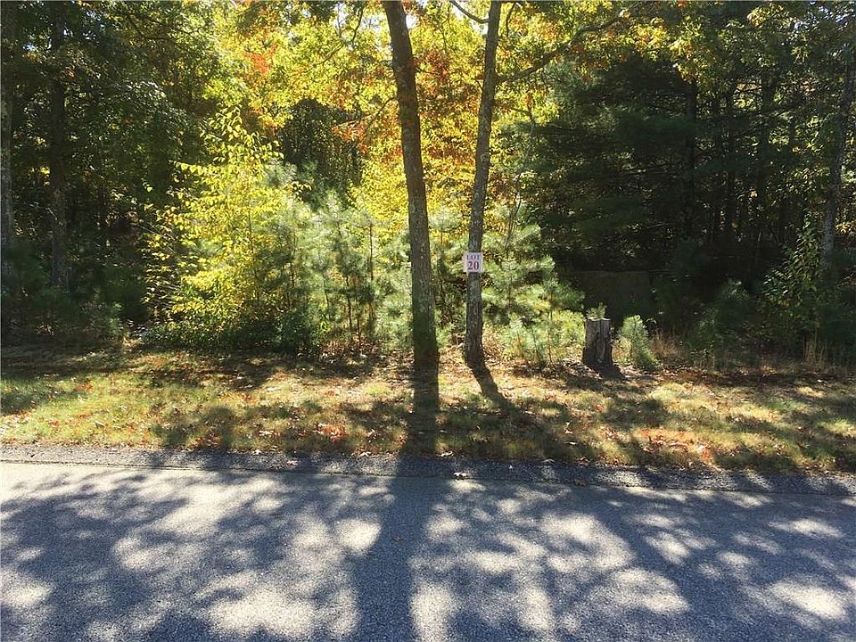 2nd image of 57 Buck Hollow Dr