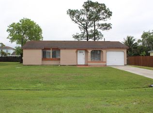 1325 SE Sandia Dr, Port Saint Lucie, FL 34983
