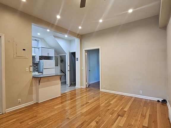 5th image of 31-73 41st St #2R