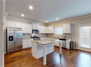 3000 Ridge Manor Dr, Dacula, GA 30019