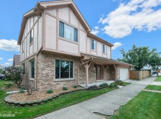 9242 S Claremont Ave, Chicago, IL