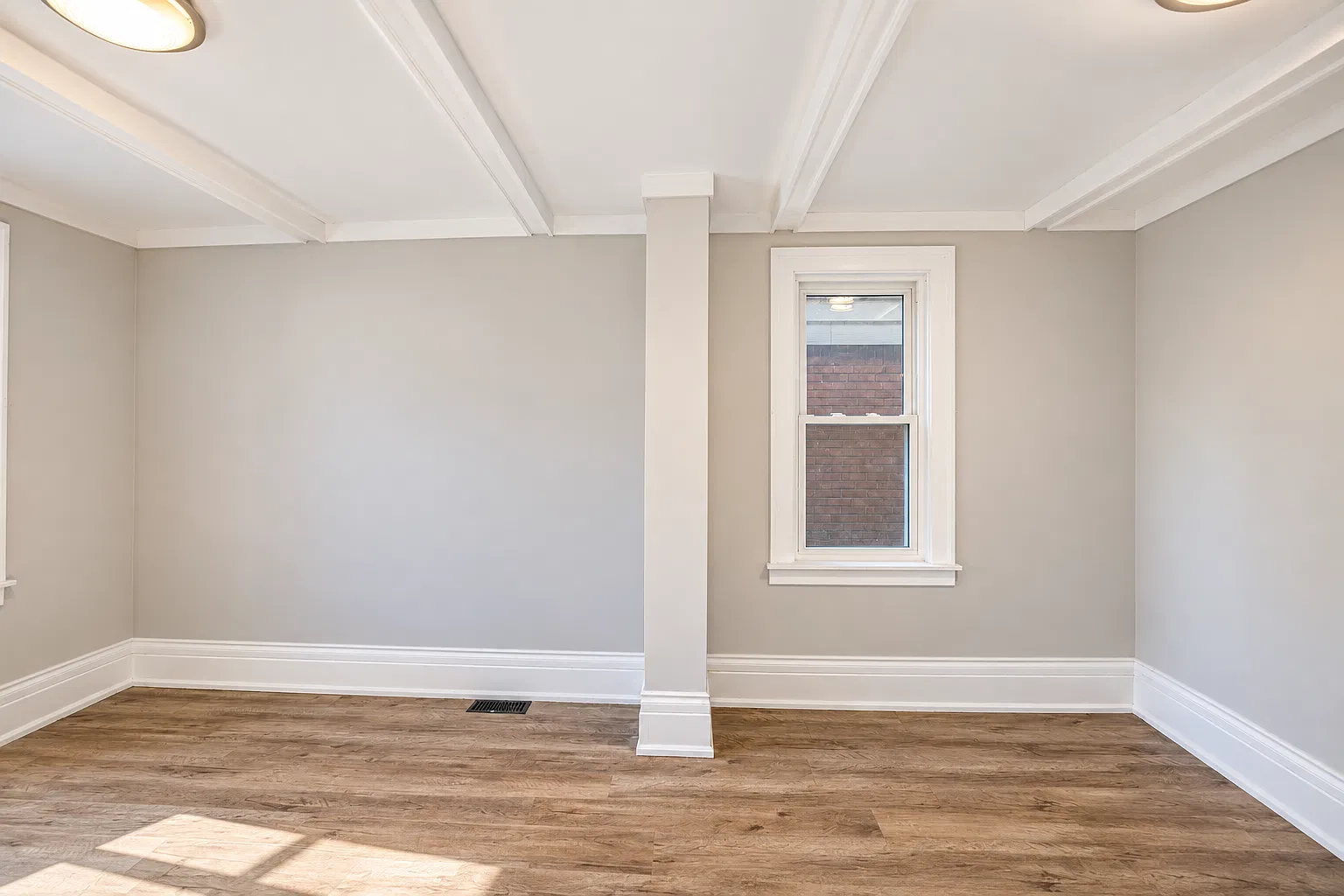 3 bed, $1,700 — Photo 4